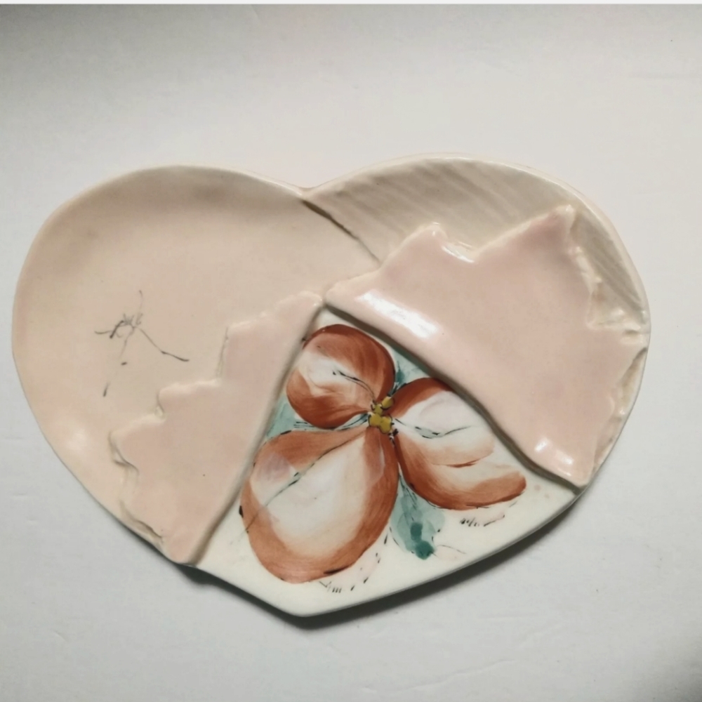 Barbara Baatz Signed Original Heart Ceramic Plate Dish Decor Design Pink Floral